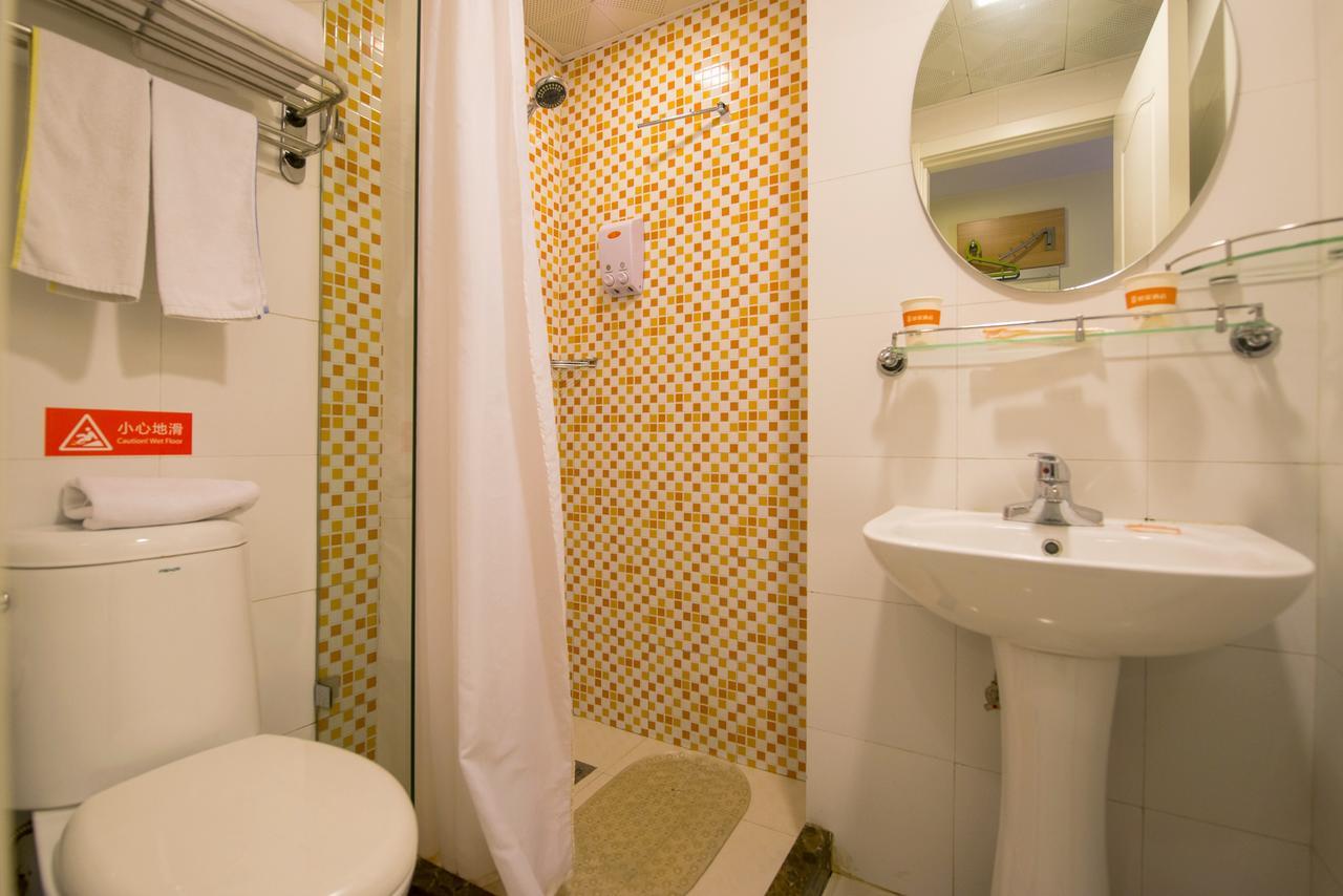 Home Inn Guangzhou Middle Jiefang Road Gongyuanqian Metro Station Exterior photo