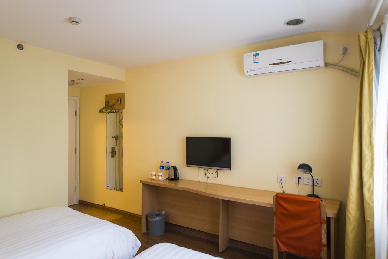 Home Inn Guangzhou Middle Jiefang Road Gongyuanqian Metro Station Exterior photo