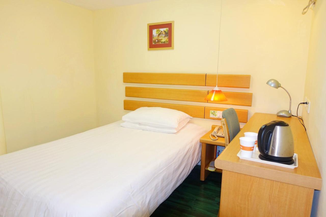 Home Inn Guangzhou Middle Jiefang Road Gongyuanqian Metro Station Exterior photo